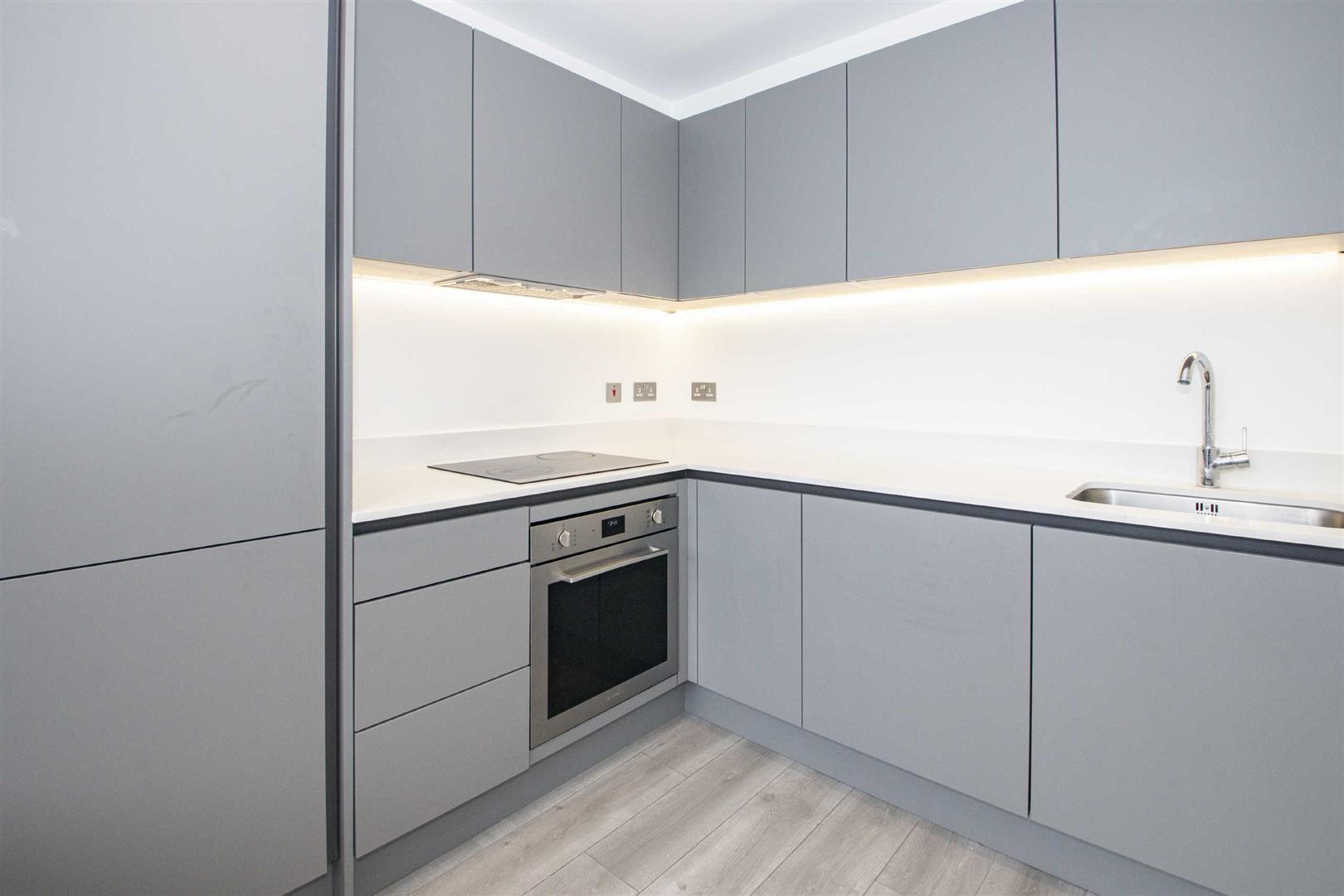 1 bed property in Capital Drive, Milton Keynes
